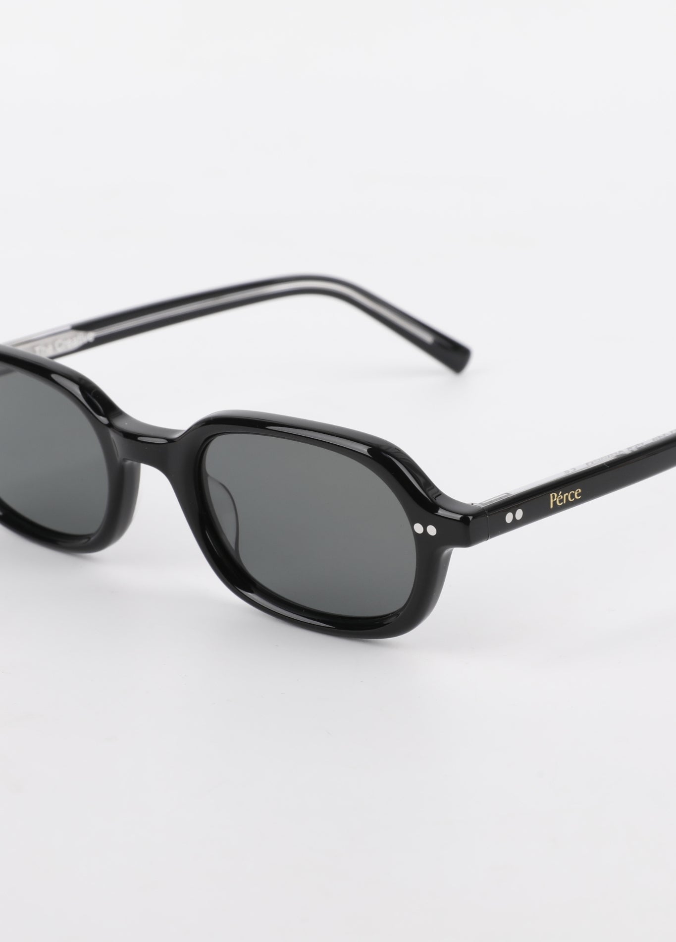 Black Polarised