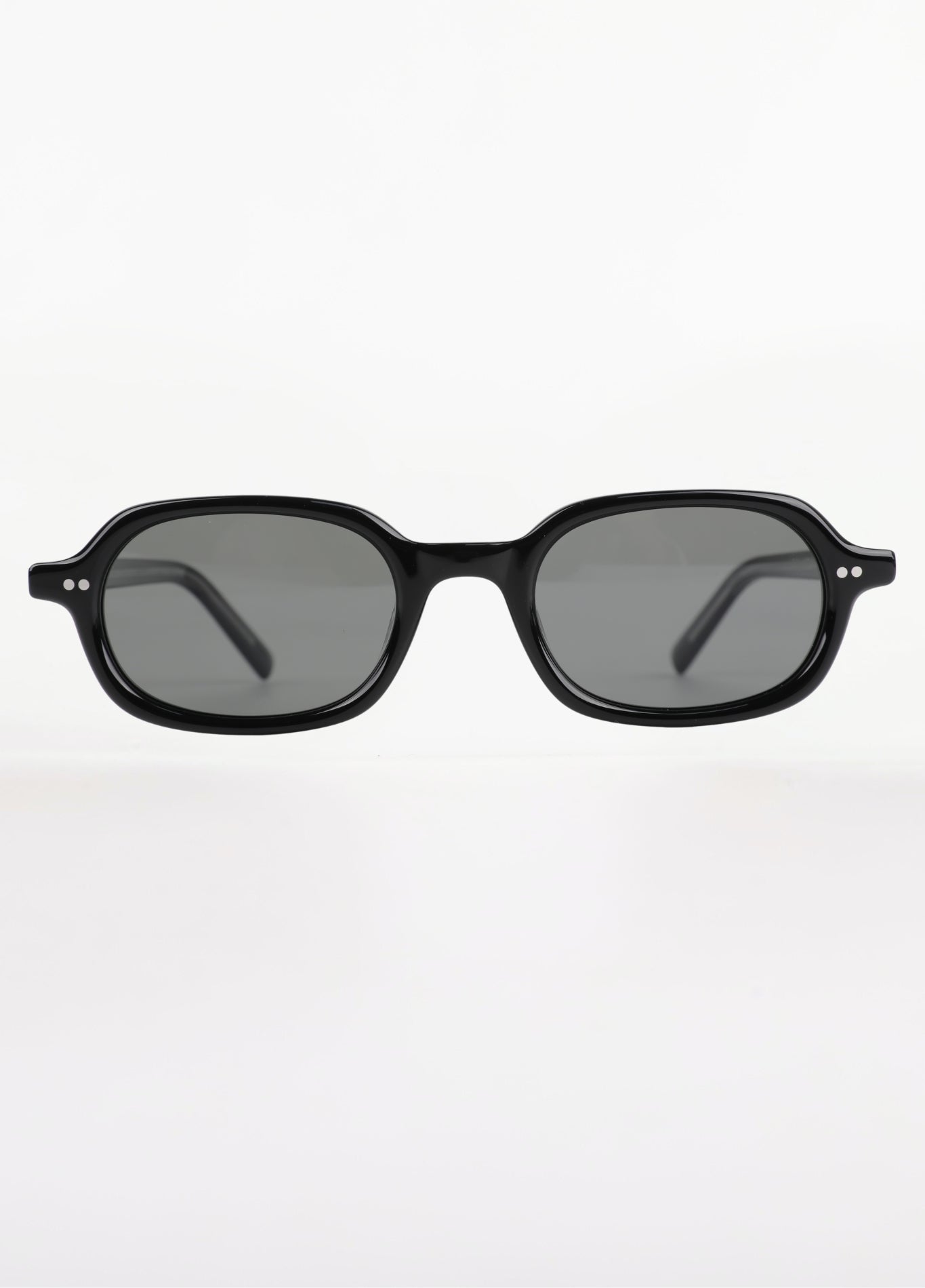 Black Polarised
